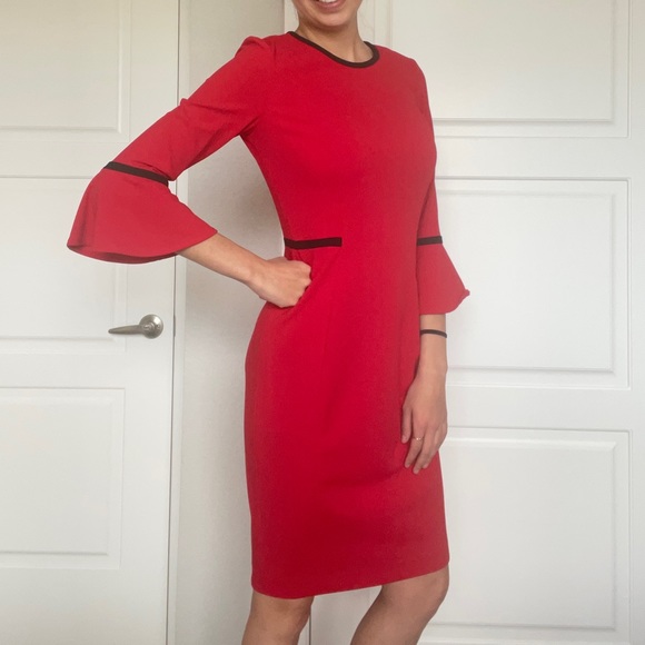 Calvin Klein Red Knee High Dress Size 4 Brand New - Picture 1 of 2